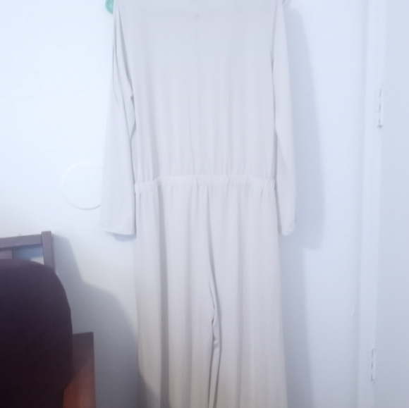 Jumpsuits - Picture 2 of 6